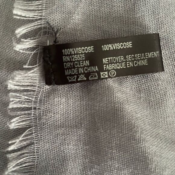 Scarf - Picture 3 of 5